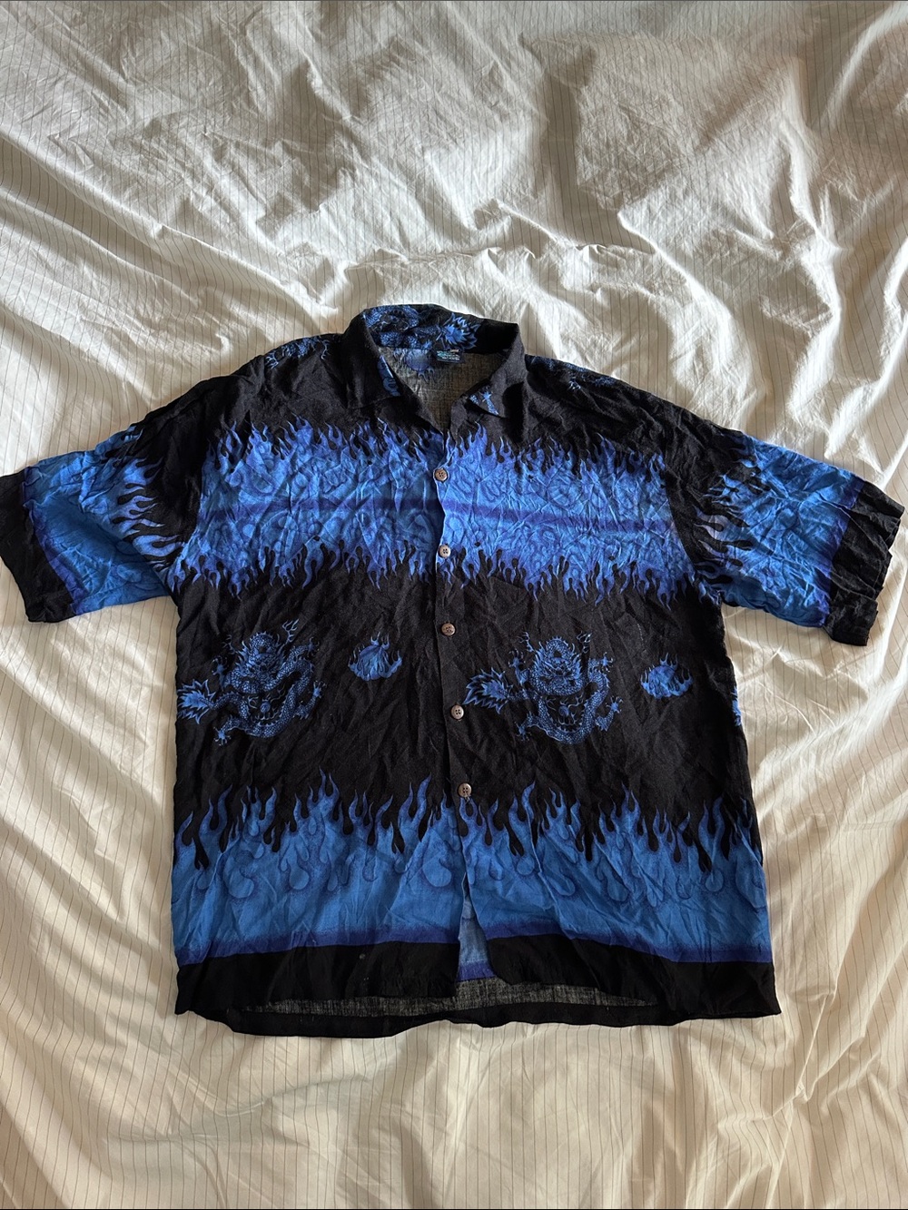 Vintage 90s Blue Wave - Blue Flame Dragon Silk Rayon Button Down L